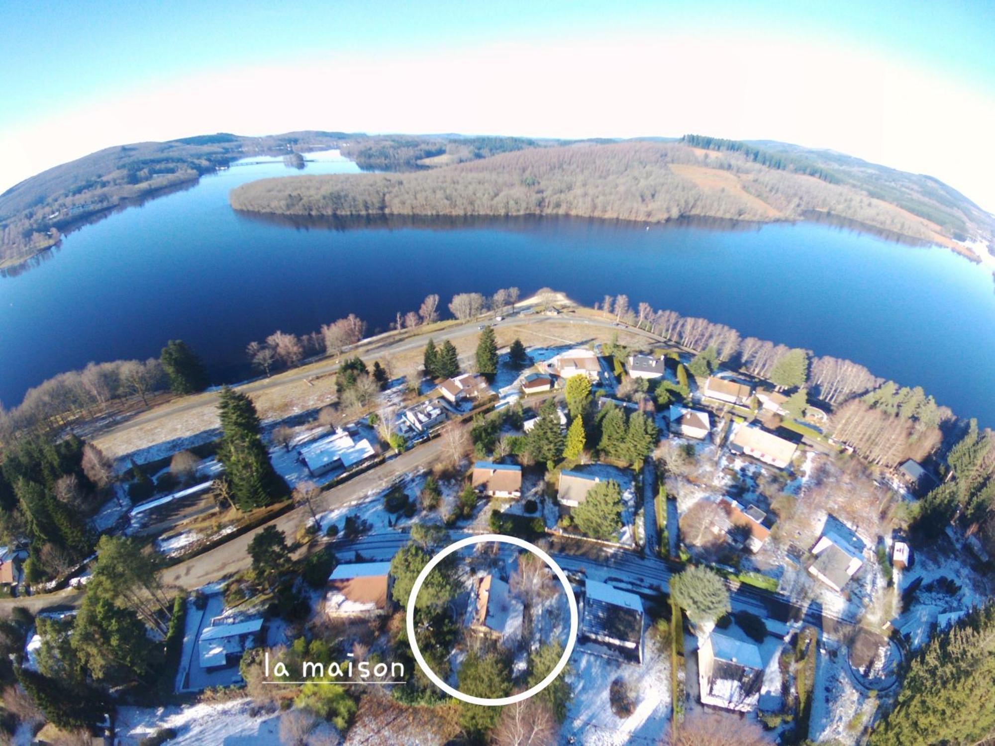 Maisonnette Lac De Vassiviere Beaumont-du-Lac Extérieur photo